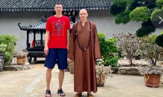 释明心没出家的照片 释明心没出家的照片