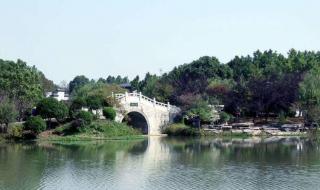 南昌八大山人纪念馆 南昌八大山人纪念馆